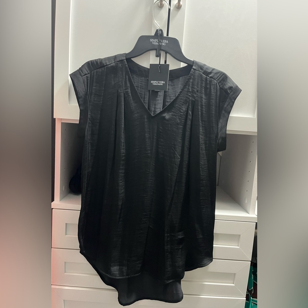 Simply Vera Vera Wang Black Relaxed Pleated Blouse - Picture 1 of 2